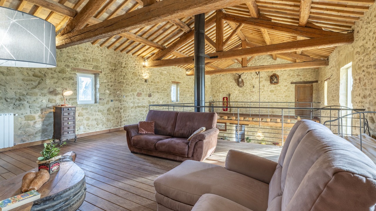 Photo of Livingroom in Lamanon