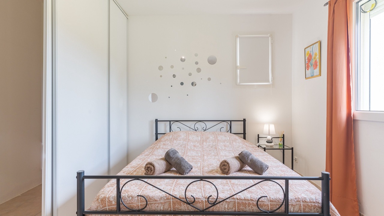 Photo of Bedroom in St.-Remy-de-Provence