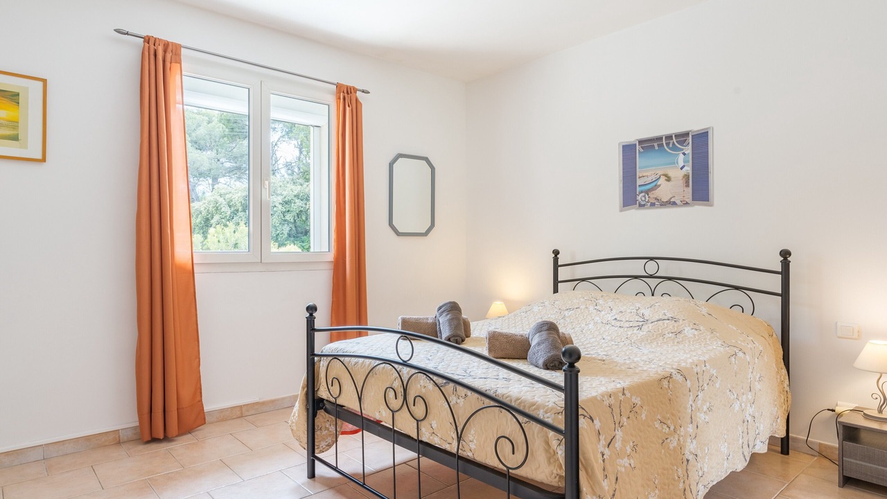 Photo of Bedroom in St.-Remy-de-Provence