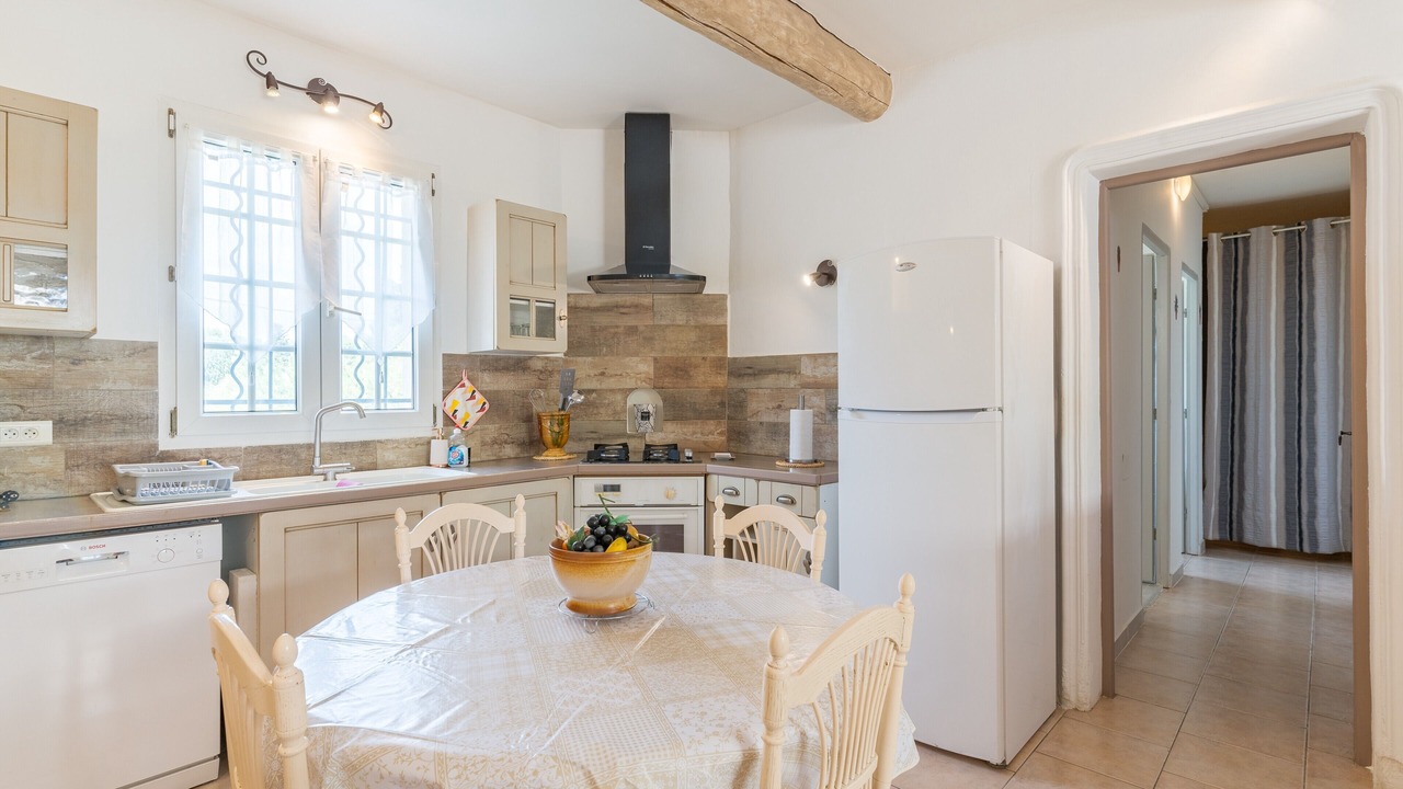 Photo of Kitchen in St.-Remy-de-Provence