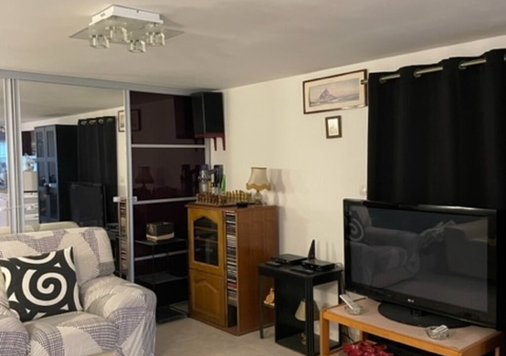 Photo of Livingroom in Sillans-la Cascade