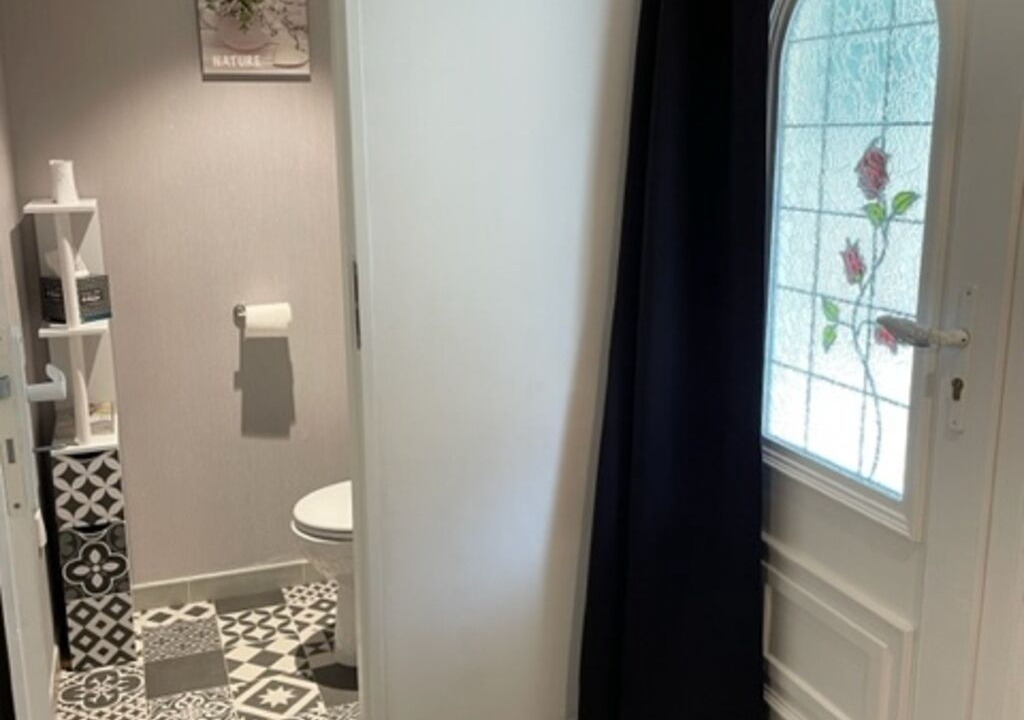 Photo of Bathroom in Sillans-la Cascade