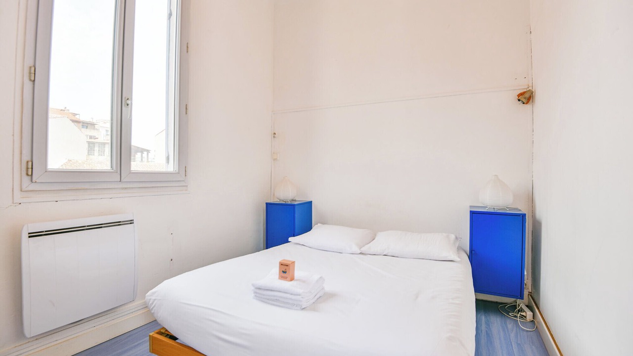 Photo of Bedroom in Saint-Lambert