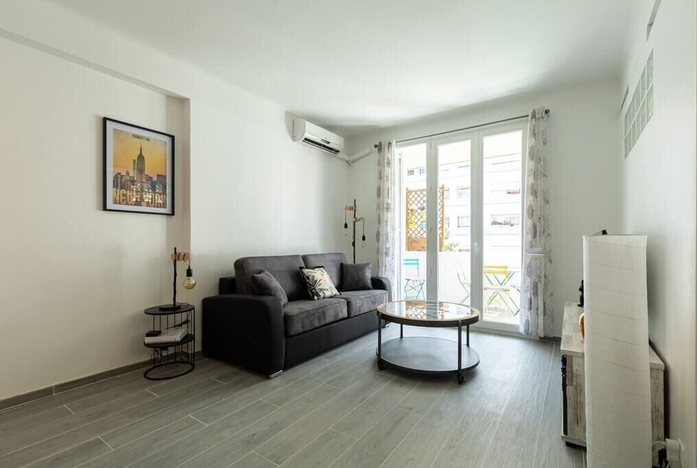 Photo of Livingroom in Carnot