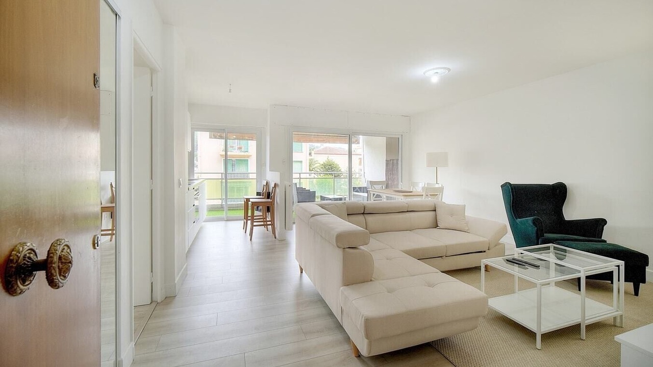 Photo of Livingroom in Carnot
