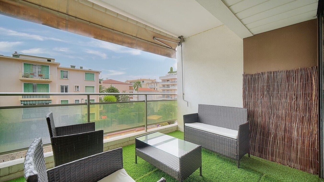 Photo of Outdoor in Carnot