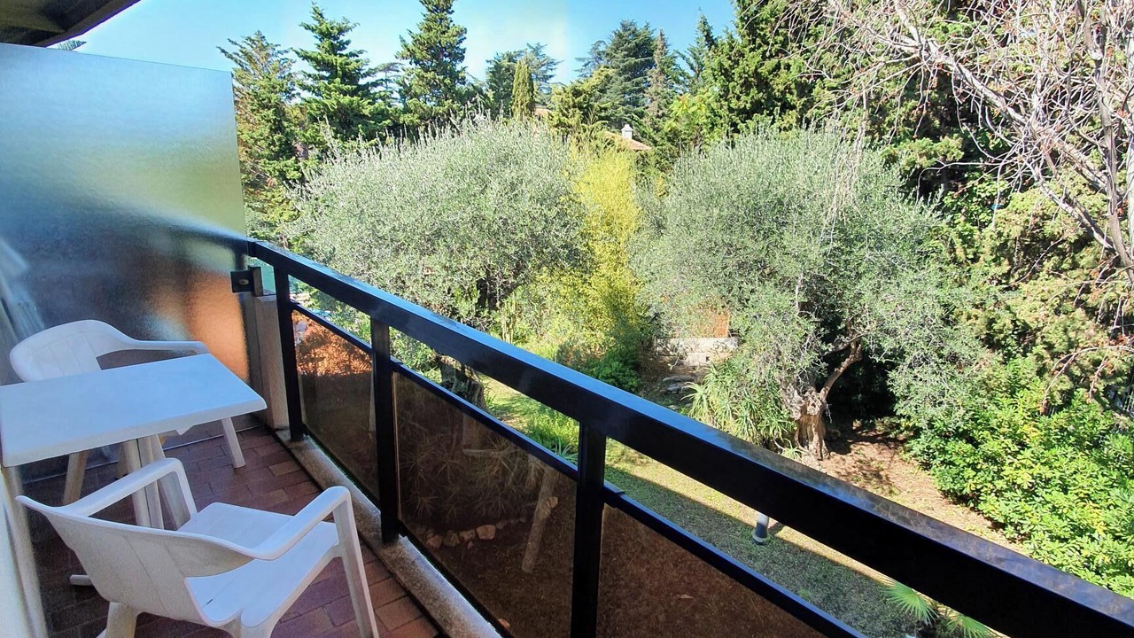 Photo of Outdoor in Fabron
