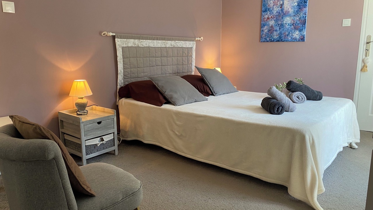 Photo of Bedroom in Evenos