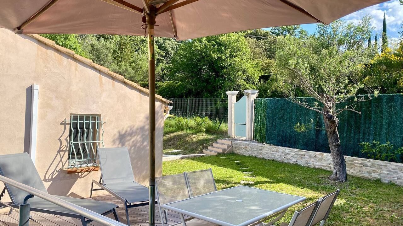Photo of Outdoor in Evenos