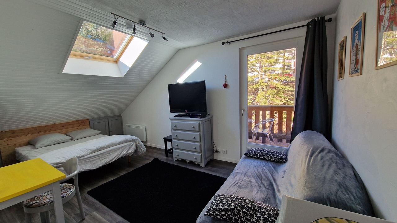 Photo of Bedroom in Molines-en-Queyras