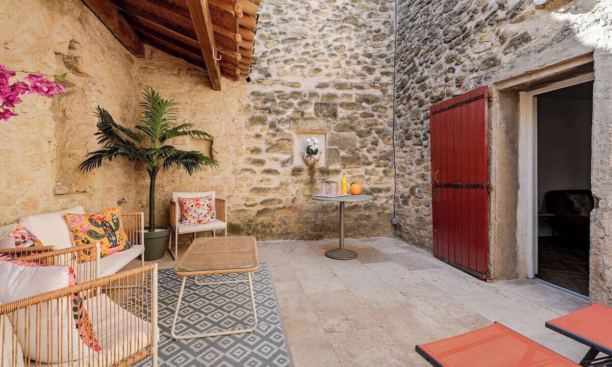 Photo of Patio Balcony in Cornillon-Confoux