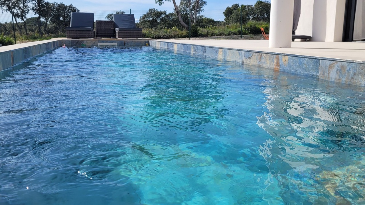 Photo of Outdoor in Caremeau