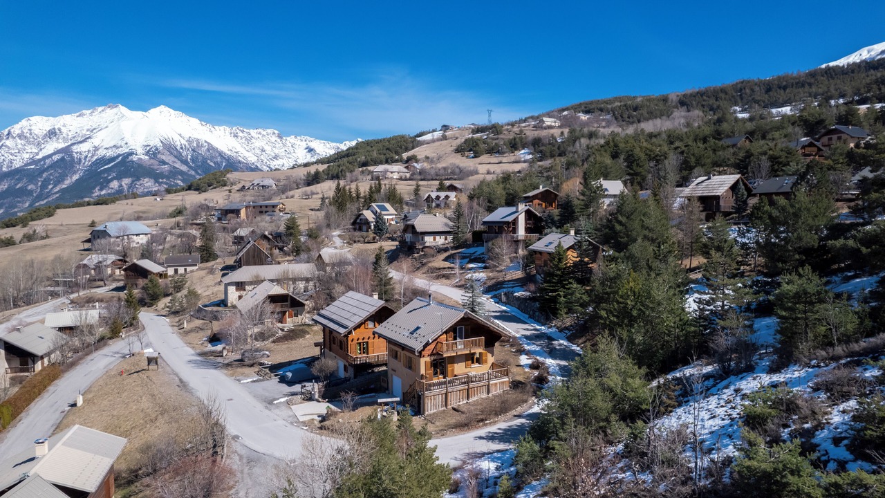 Photo of Outdoor in Enchastrayes