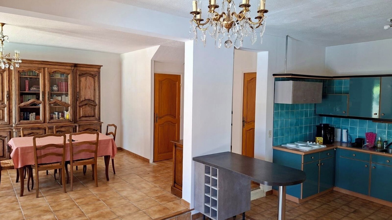 Photo of Kitchen in Taradeau