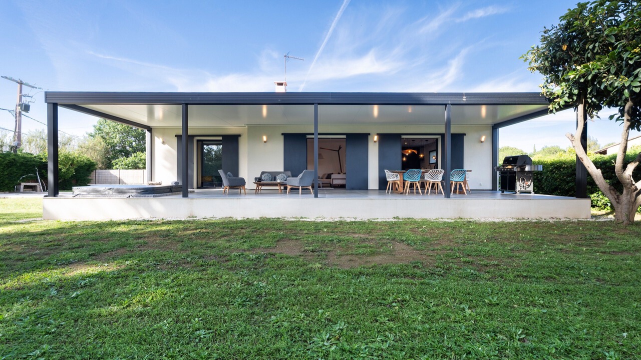 Photo of Outdoor in Hyeres