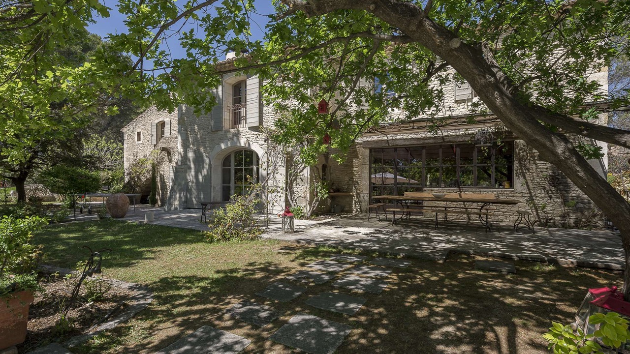 Photo of Outdoor in Lambesc