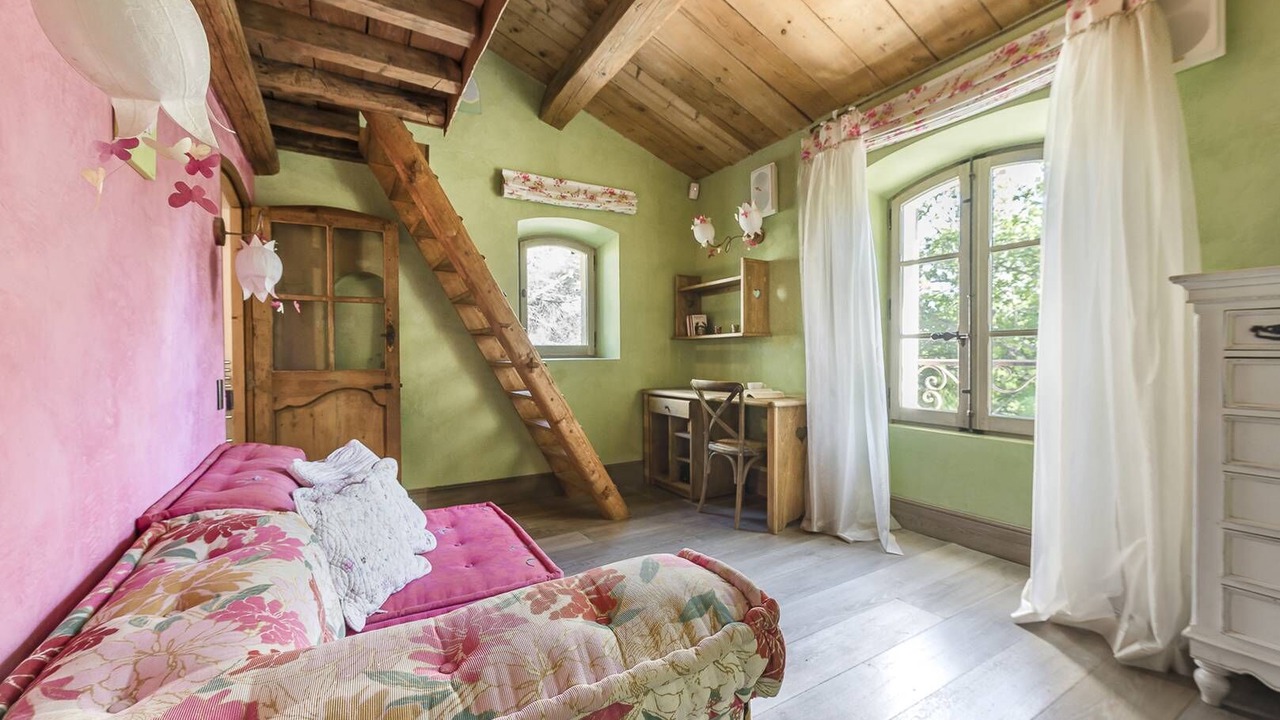 Photo of Livingroom in Lambesc
