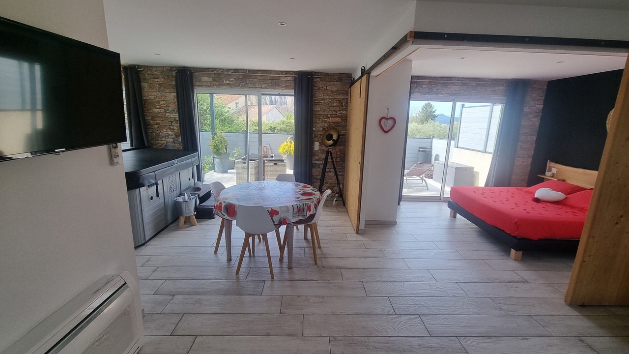 Photo of Bedroom in Les Mees