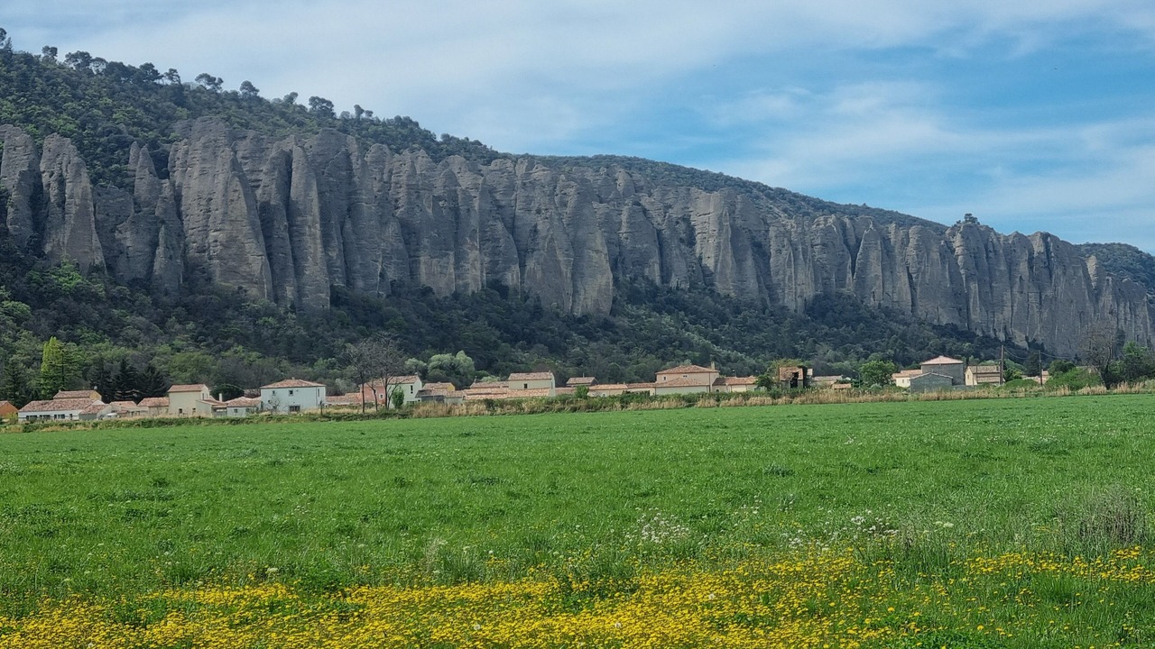 Photo of Others in Les Mees