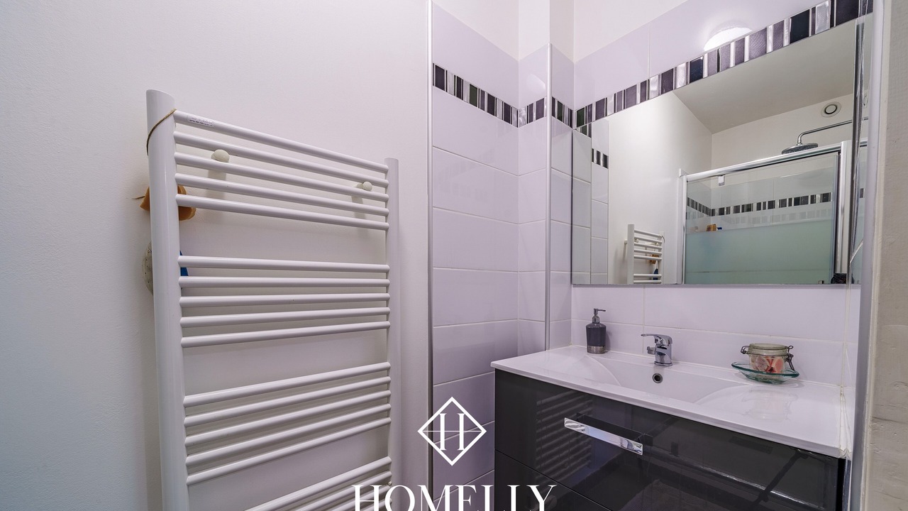 Photo of Bathroom in Gemenos