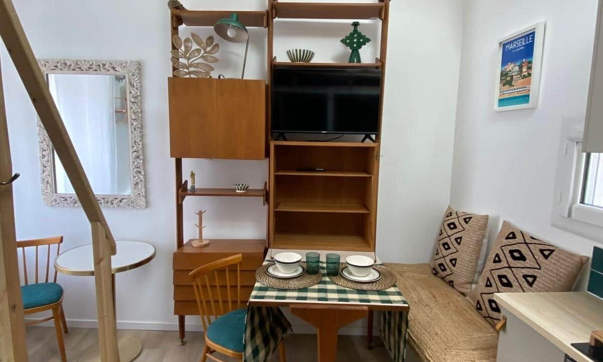 Photo of Livingroom in Roucas-Blanc
