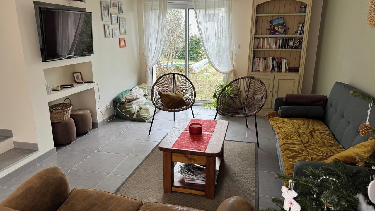 Photo of Livingroom in Cabrieres-dʼAigues