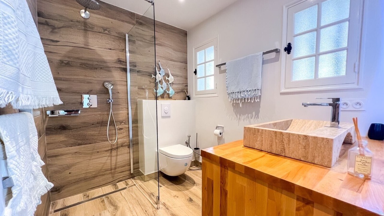 Photo of Bathroom in La Nartelle