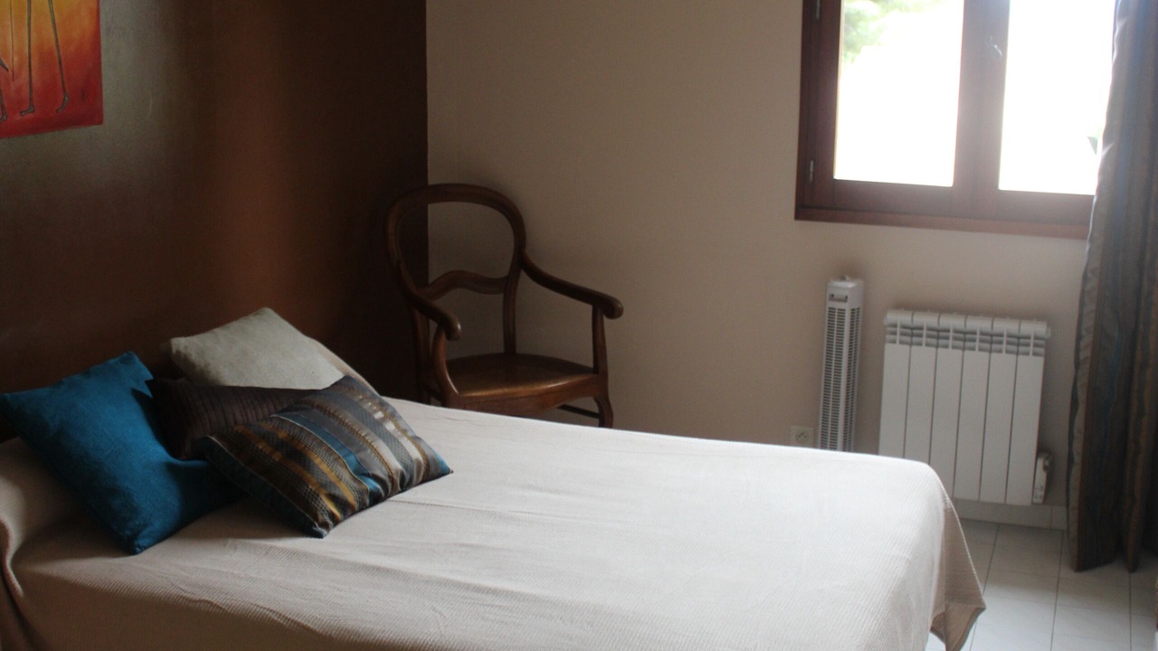 Photo of Bedroom in Salon-de-Provence