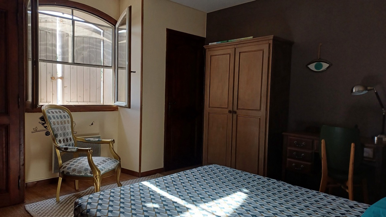 Photo of Bedroom in Eygalieres