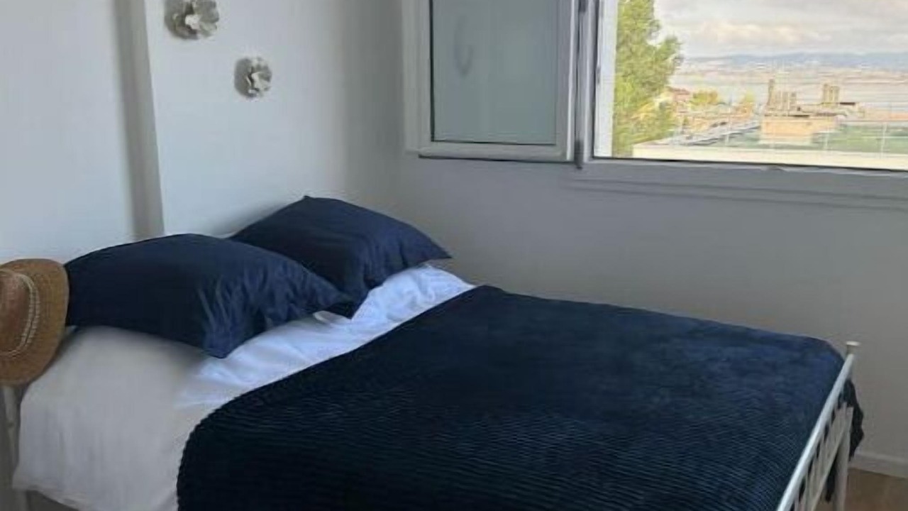 Photo of Bedroom in Giens