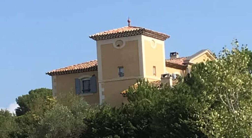 Photo of Outdoor in Eguilles