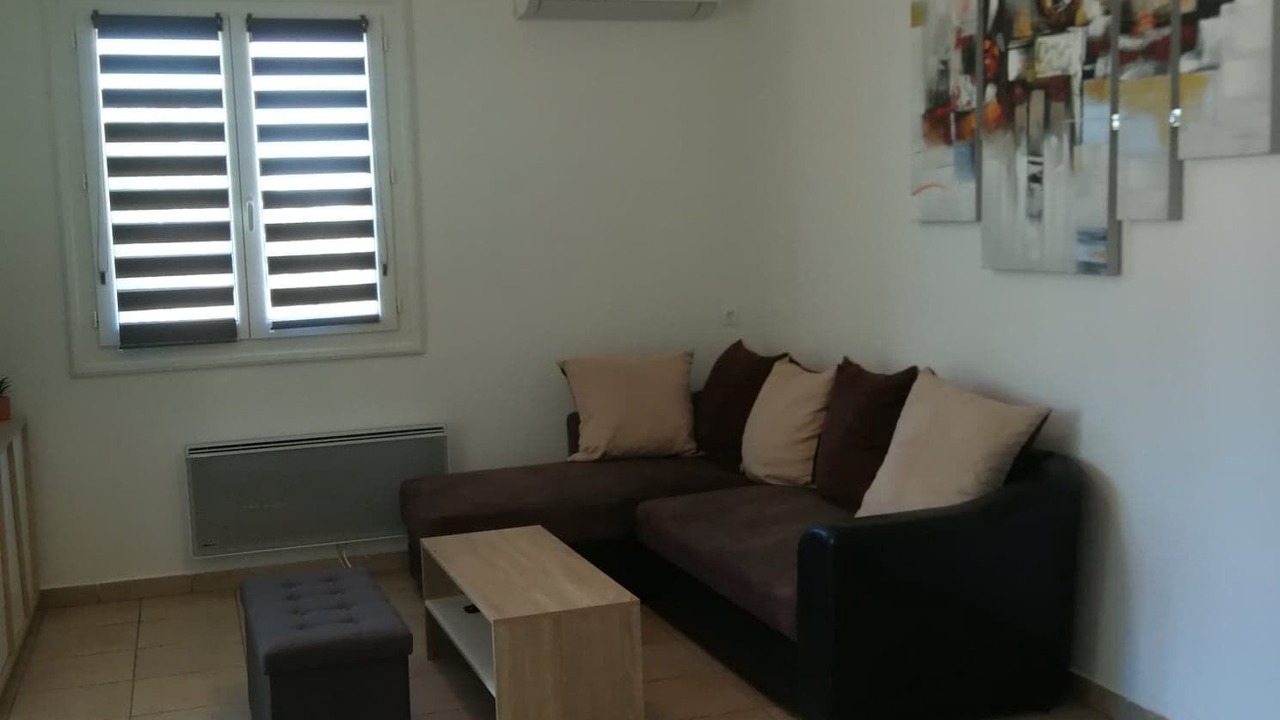 Photo of Livingroom in Velleron