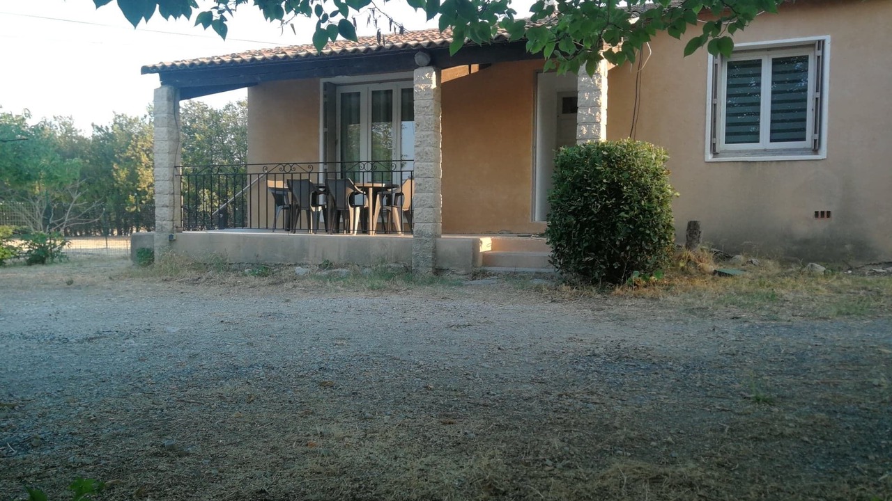 Photo of Outdoor in Velleron