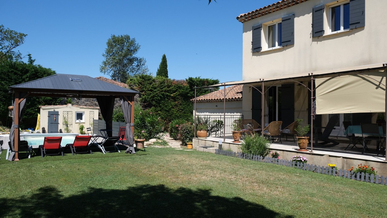 Photo of Outdoor in Eyguieres