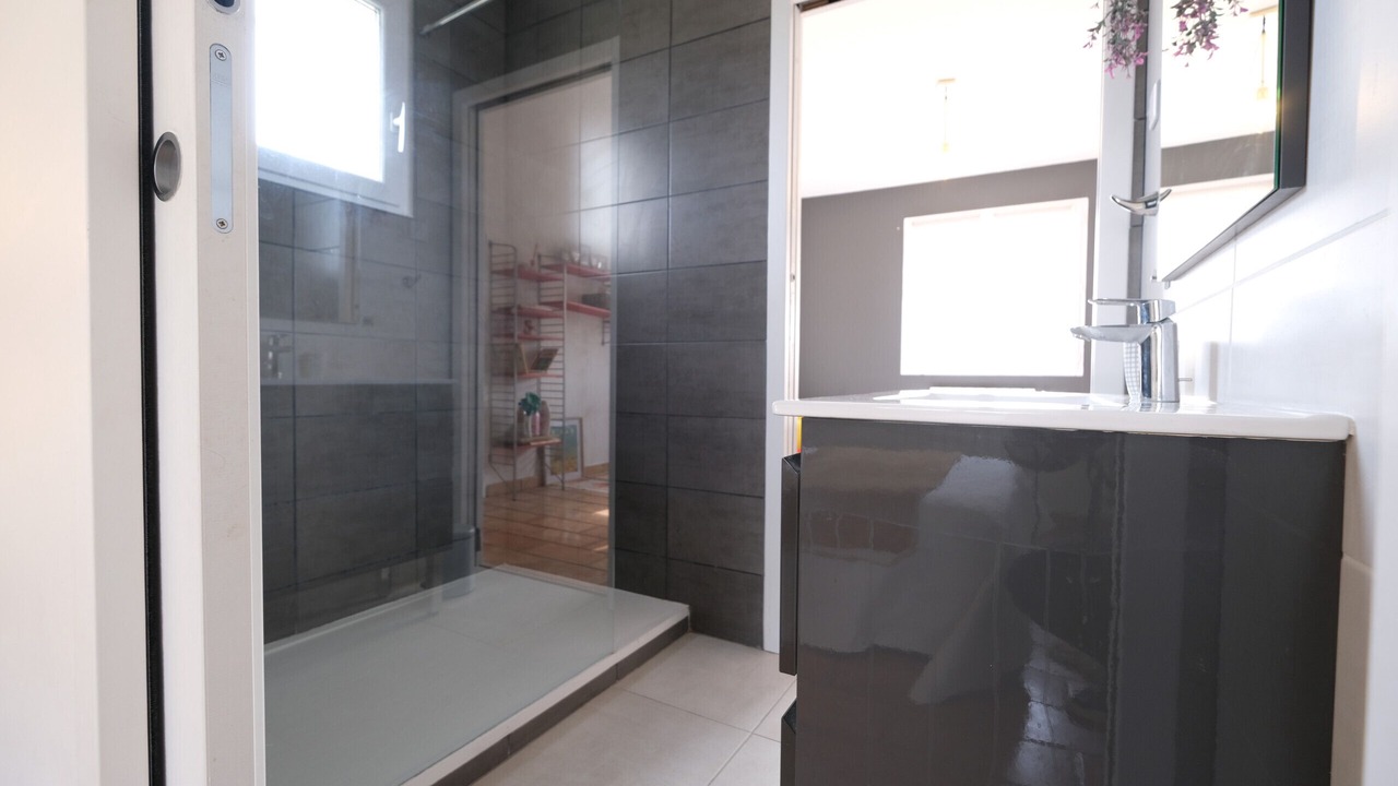 Photo of Bathroom in Eyguieres