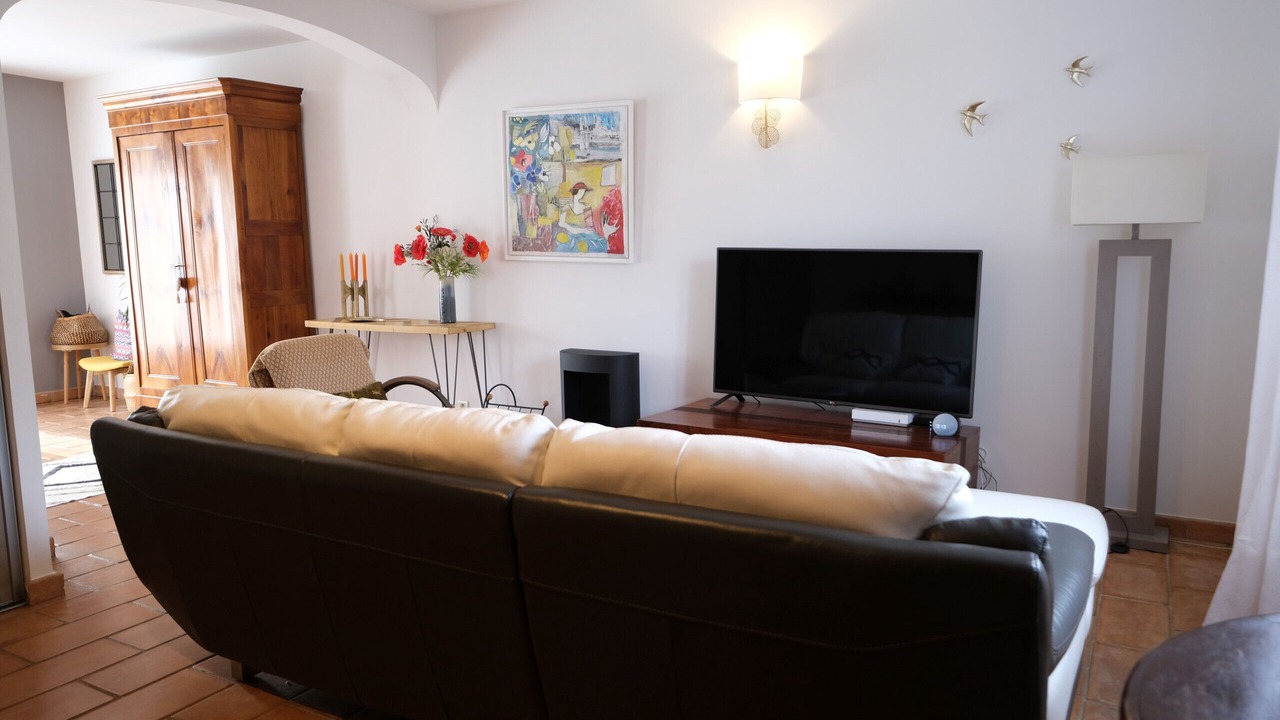 Photo of Livingroom in Eyguieres