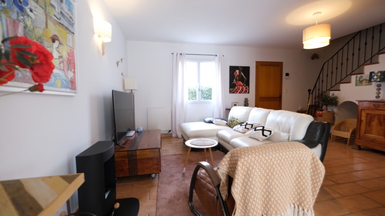 Photo of Livingroom in Eyguieres