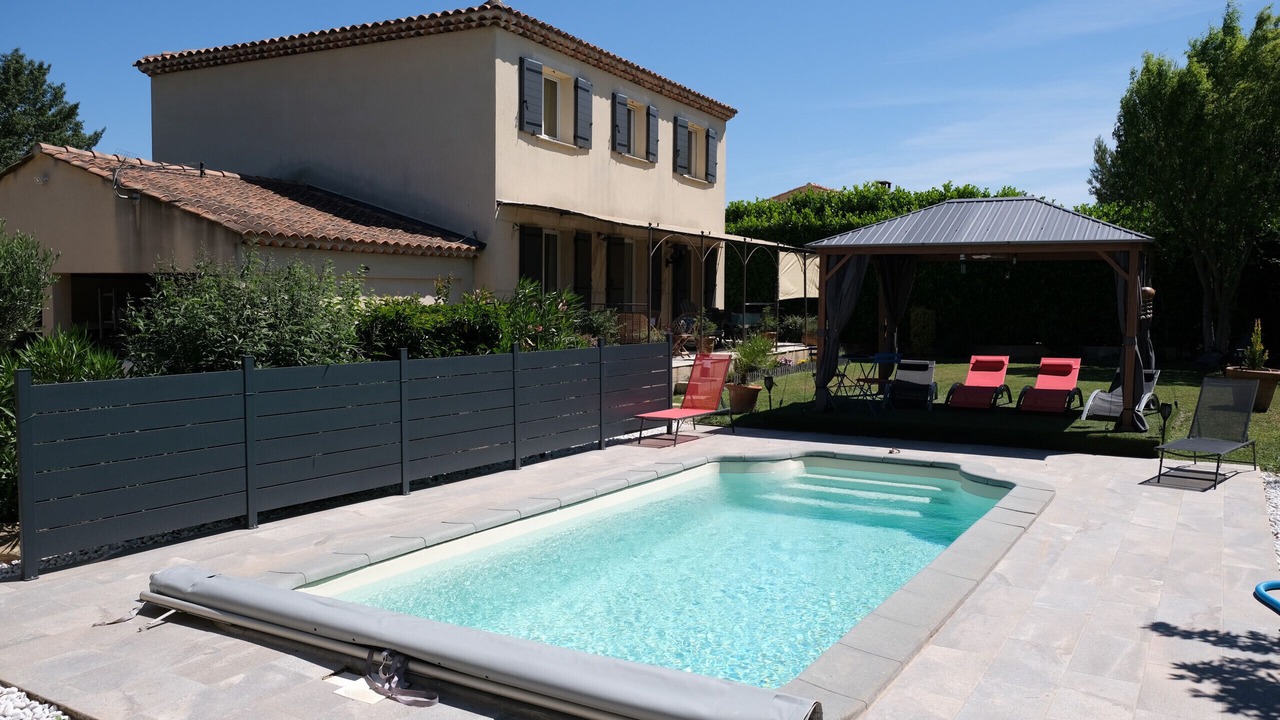 Photo of Outdoor in Eyguieres