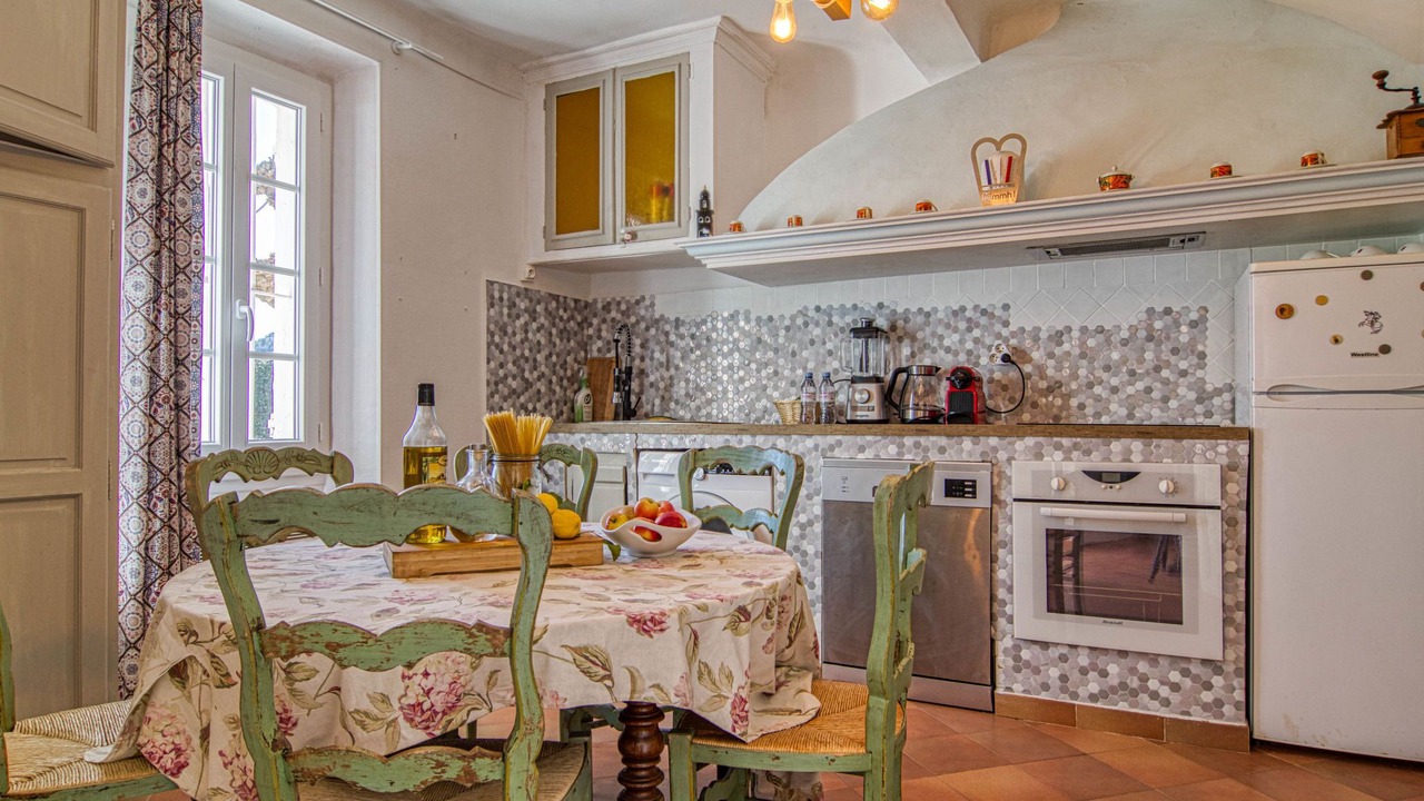 Photo of Bedroom in La Cadiere-d'Azur