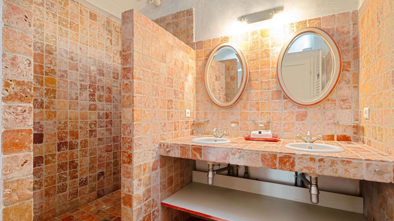 Photo of Bathroom in Orgon