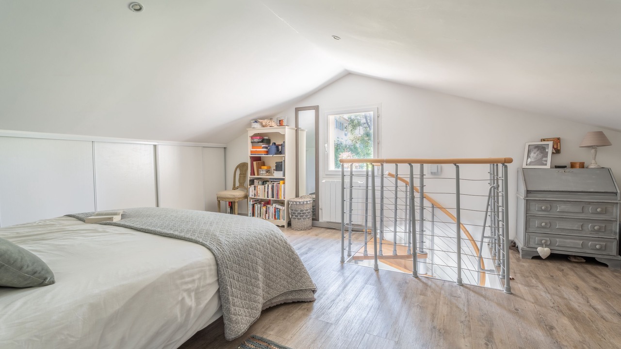 Photo of Bedroom in Eguilles