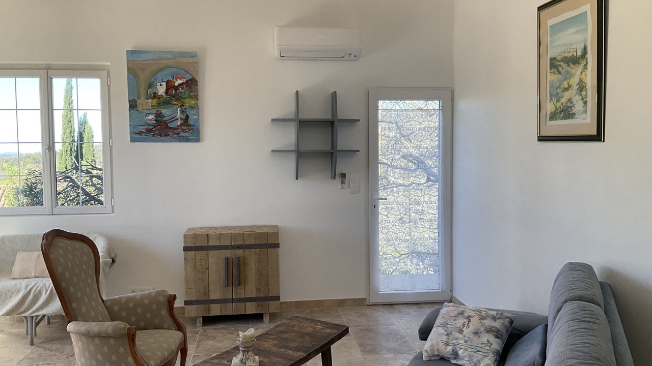 Photo of Livingroom in Cabrieres-dʼAigues