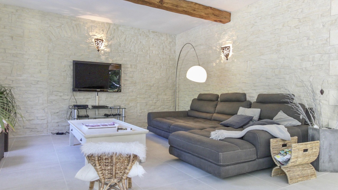 Photo of Livingroom in Eyragues