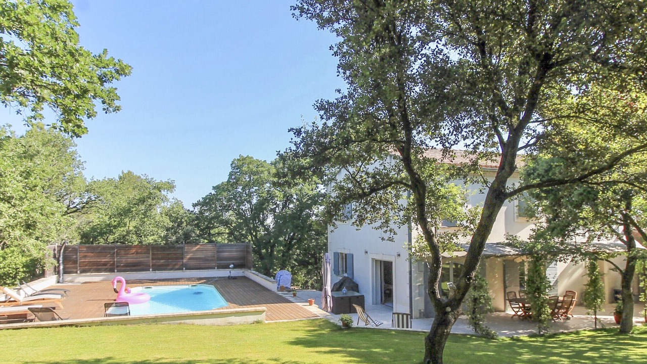 Photo of Outdoor in Eyragues