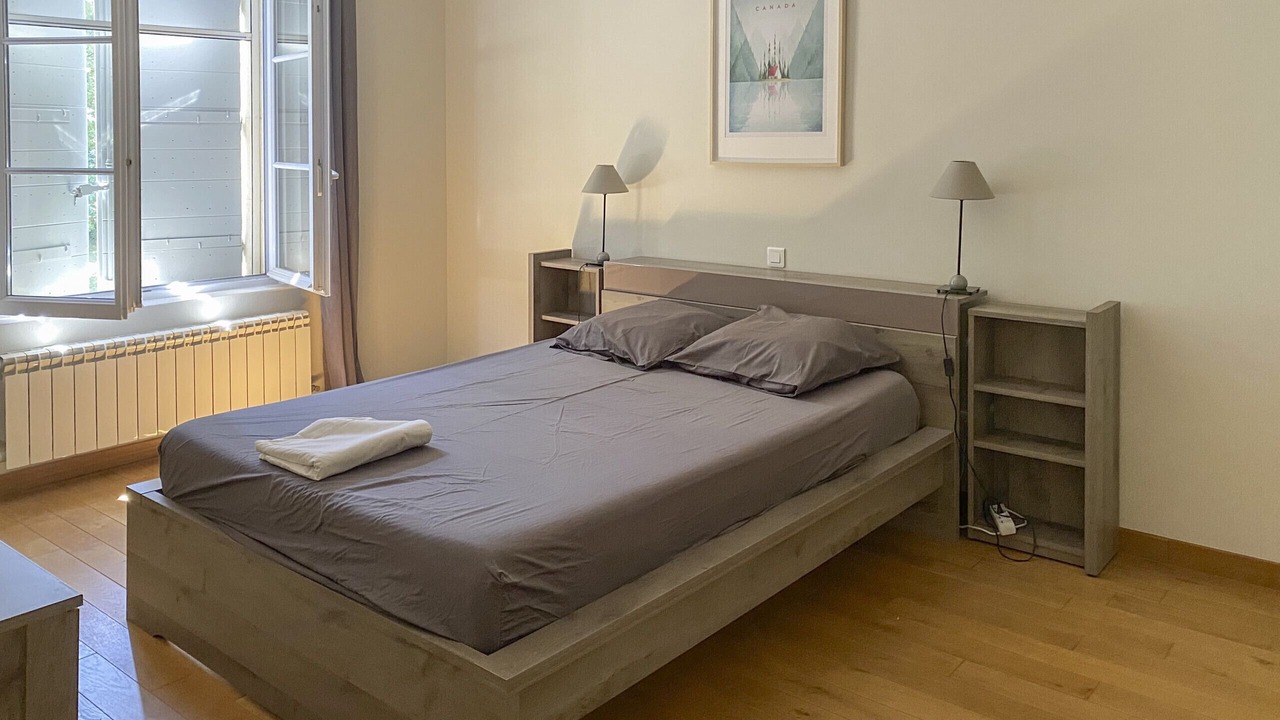 Photo of Bedroom in Eyragues