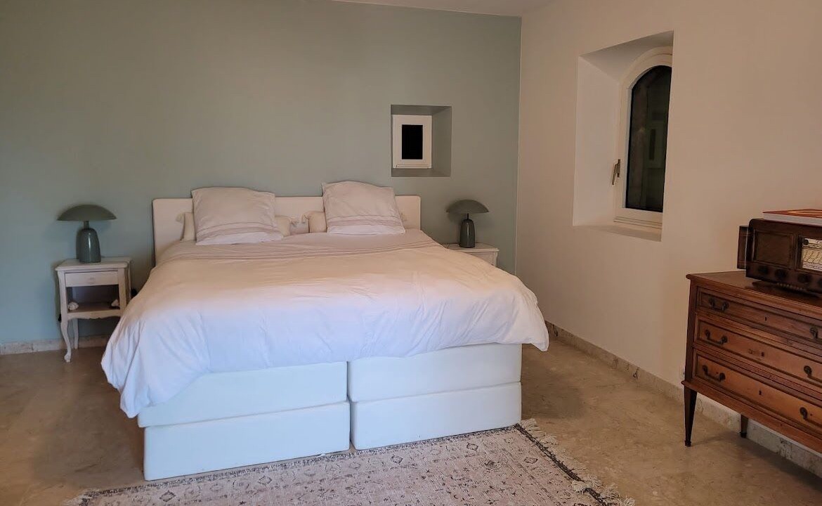 Photo of Bedroom in Cavaillon