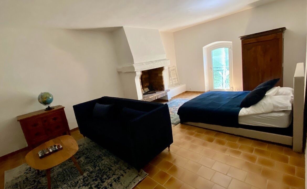 Photo of Bedroom in Cavaillon