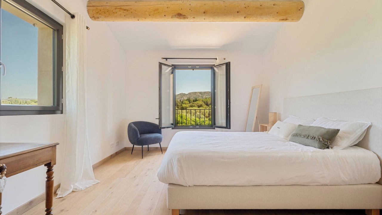 Photo of Bedroom in Eygalieres
