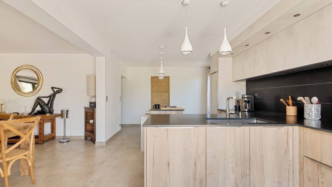 Photo of Kitchen in Eygalieres
