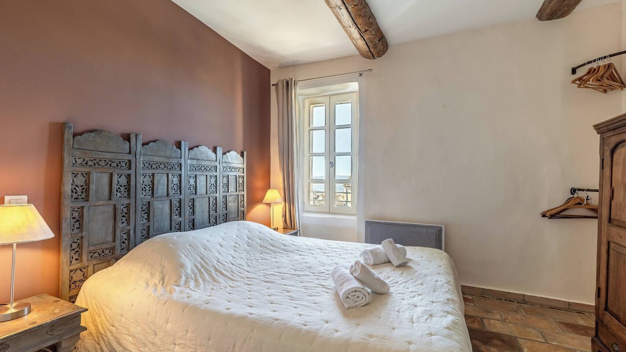 Photo of Bedroom in Bonnieux